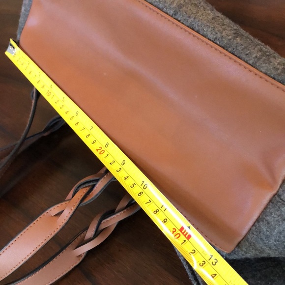 Wool look & faux leather braided shoulder straps and tassel large tote bag - Picture 9 of 10